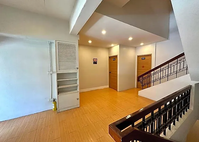 The Cute Silom Homestay *